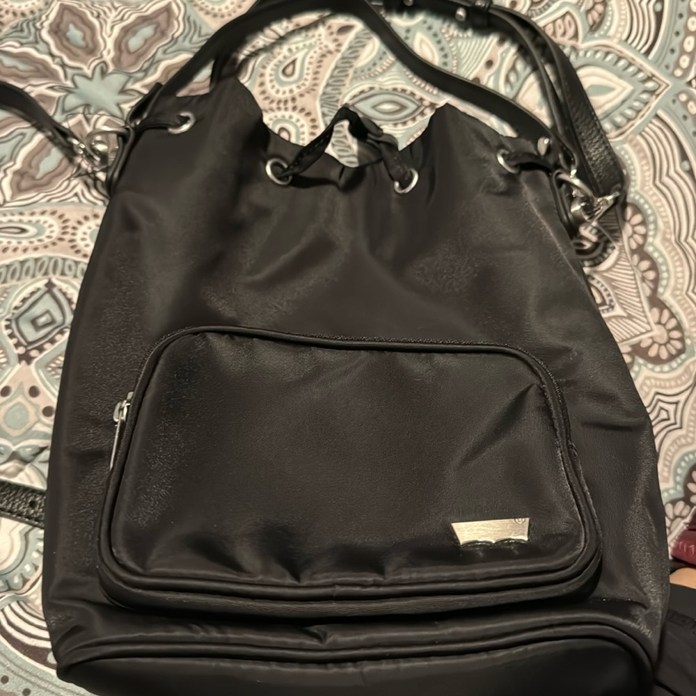 Levi Black purse